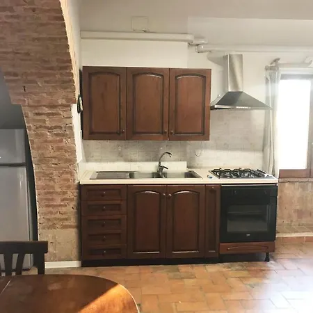 דירה Borgo Piazza *
