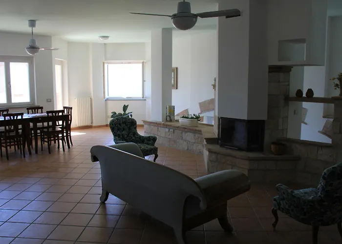 Borgo Piazza * Borgia